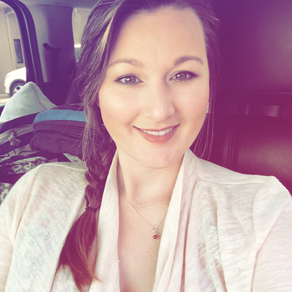 Meet your Posher, Kayla